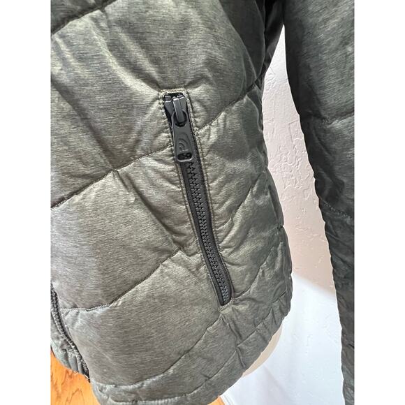 The North Face Women’s Green ThermoBall Eco Jacket Size XS Lightweight - Picture 7 of 11